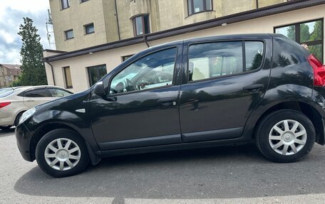 Renault Sandero I, 2013 год, 385 000 рублей, 7 фотография