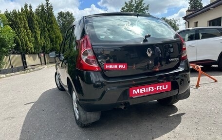 Renault Sandero I, 2013 год, 385 000 рублей, 8 фотография
