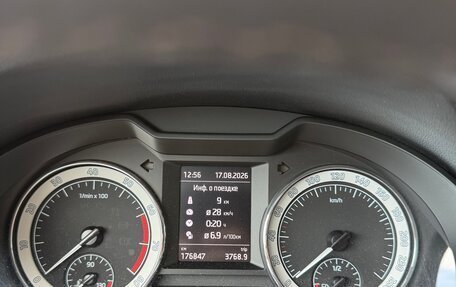 Skoda Octavia, 2018 год, 1 910 000 рублей, 7 фотография