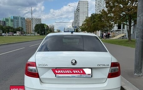 Skoda Octavia, 2018 год, 1 910 000 рублей, 5 фотография