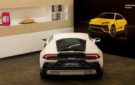Lamborghini Huracán, 2022 год, 21 900 000 рублей, 7 фотография