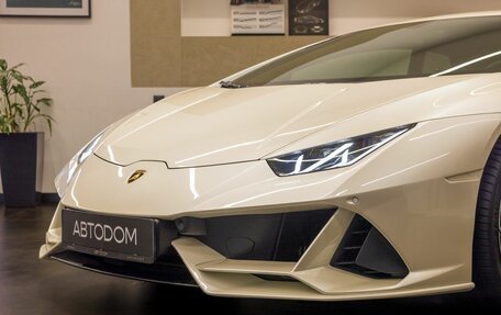 Lamborghini Huracán, 2022 год, 21 900 000 рублей, 18 фотография