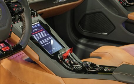 Lamborghini Huracán, 2022 год, 21 900 000 рублей, 29 фотография