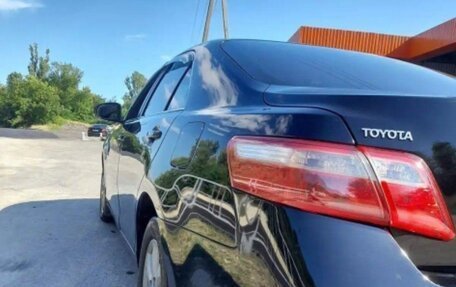 Toyota Camry, 2011 год, 980 000 рублей, 4 фотография