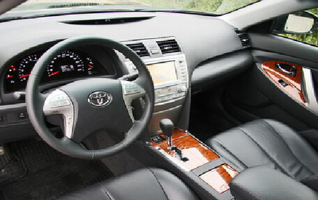 Toyota Camry, 2011 год, 980 000 рублей, 5 фотография