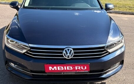 Volkswagen Passat B8 рестайлинг, 2016 год, 1 560 000 рублей, 2 фотография