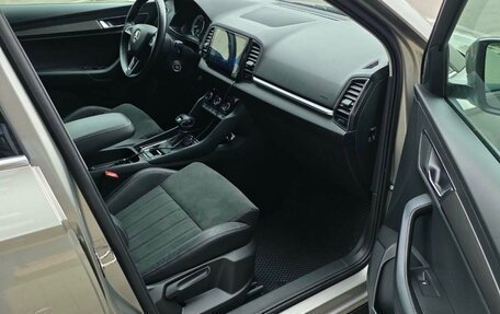 Skoda Karoq I, 2020 год, 2 300 000 рублей, 14 фотография