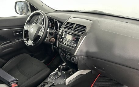 Mitsubishi ASX I рестайлинг, 2012 год, 900 000 рублей, 18 фотография