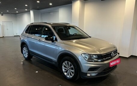 Volkswagen Tiguan II, 2017 год, 2 346 000 рублей, 1 фотография
