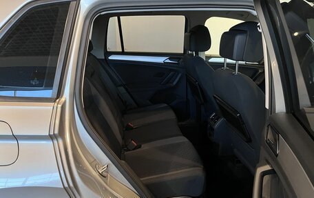 Volkswagen Tiguan II, 2017 год, 2 346 000 рублей, 17 фотография