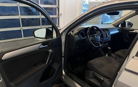 Volkswagen Tiguan II, 2017 год, 2 346 000 рублей, 21 фотография