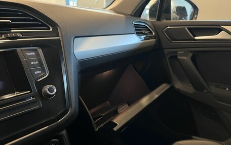 Volkswagen Tiguan II, 2017 год, 2 346 000 рублей, 30 фотография
