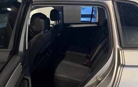 Volkswagen Tiguan II, 2017 год, 2 346 000 рублей, 25 фотография