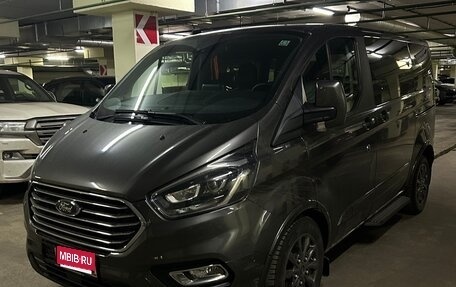 Ford Tourneo Custom I рестайлинг, 2020 год, 4 150 000 рублей, 1 фотография
