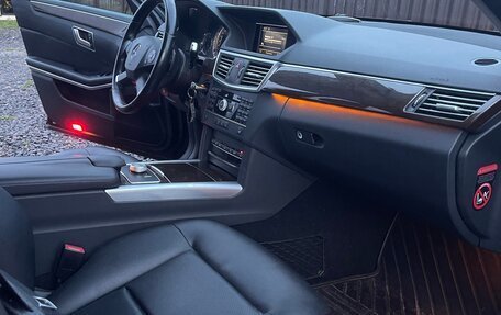 Mercedes-Benz E-Класс, 2012 год, 1 380 000 рублей, 7 фотография