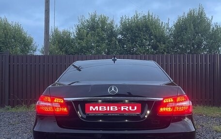 Mercedes-Benz E-Класс, 2012 год, 1 380 000 рублей, 5 фотография