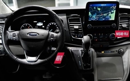Ford Tourneo Custom I рестайлинг, 2020 год, 4 150 000 рублей, 6 фотография
