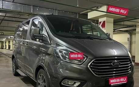 Ford Tourneo Custom I рестайлинг, 2020 год, 4 150 000 рублей, 3 фотография