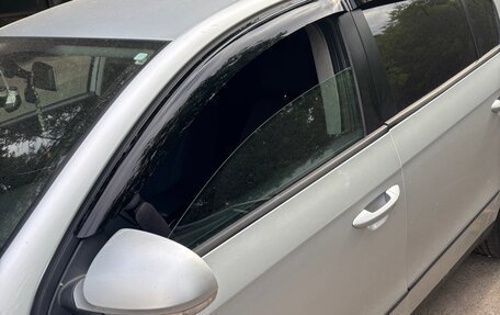 Volkswagen Passat B6, 2006 год, 770 000 рублей, 4 фотография