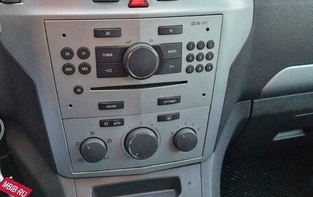 Opel Zafira B, 2012 год, 645 000 рублей, 6 фотография