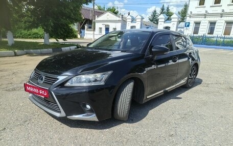 Lexus CT I рестайлинг, 2014 год, 1 750 000 рублей, 10 фотография