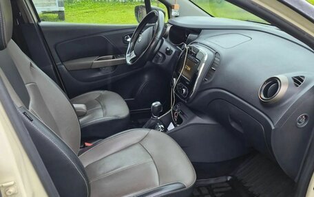 Renault Kaptur I рестайлинг, 2019 год, 1 390 000 рублей, 6 фотография