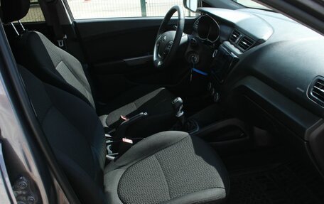 KIA Rio III рестайлинг, 2015 год, 989 000 рублей, 15 фотография