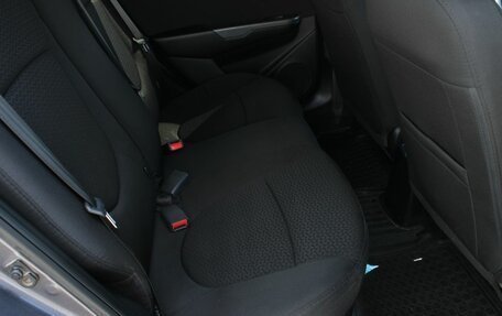 KIA Rio III рестайлинг, 2015 год, 989 000 рублей, 24 фотография