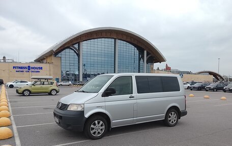 Volkswagen Caravelle T5, 2008 год, 1 320 000 рублей, 1 фотография