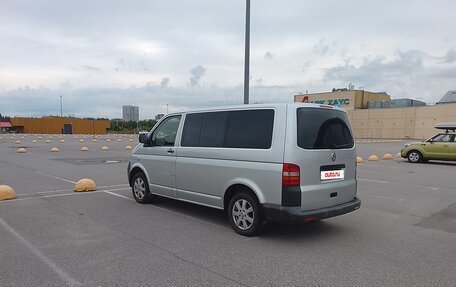 Volkswagen Caravelle T5, 2008 год, 1 320 000 рублей, 3 фотография