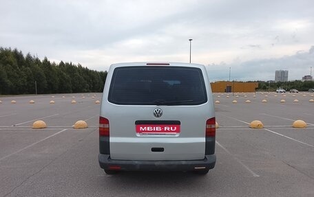 Volkswagen Caravelle T5, 2008 год, 1 320 000 рублей, 4 фотография