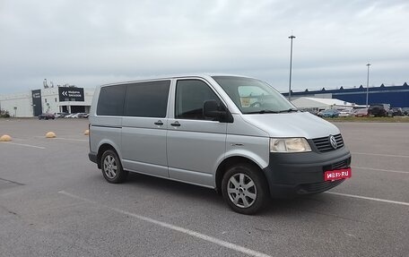 Volkswagen Caravelle T5, 2008 год, 1 320 000 рублей, 7 фотография