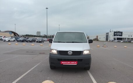 Volkswagen Caravelle T5, 2008 год, 1 320 000 рублей, 8 фотография