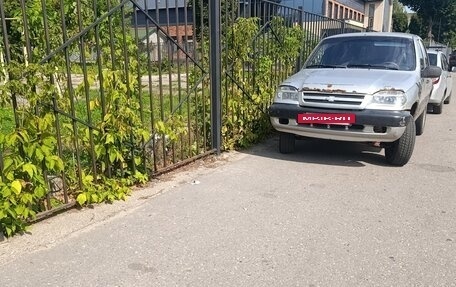 Chevrolet Niva I рестайлинг, 2004 год, 230 000 рублей, 2 фотография