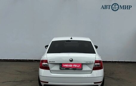 Skoda Octavia, 2018 год, 1 579 000 рублей, 6 фотография