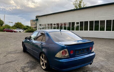 Lexus IS II рестайлинг 2, 1999 год, 690 000 рублей, 10 фотография
