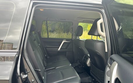 Toyota Land Cruiser Prado 150 рестайлинг 2, 2020 год, 7 000 000 рублей, 23 фотография