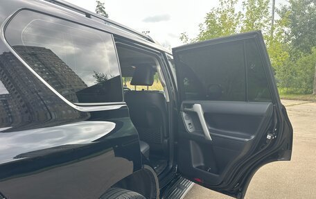Toyota Land Cruiser Prado 150 рестайлинг 2, 2020 год, 7 000 000 рублей, 24 фотография