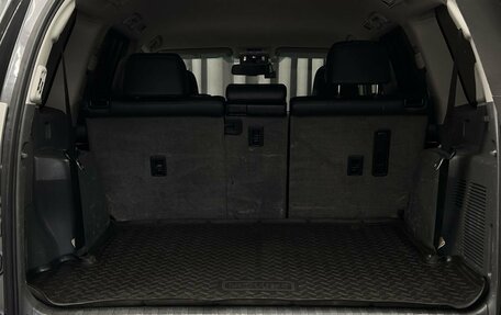 Toyota Land Cruiser Prado 150 рестайлинг 2, 2010 год, 2 299 999 рублей, 8 фотография