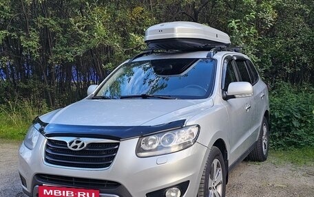 Hyundai Santa Fe III рестайлинг, 2011 год, 1 350 000 рублей, 2 фотография