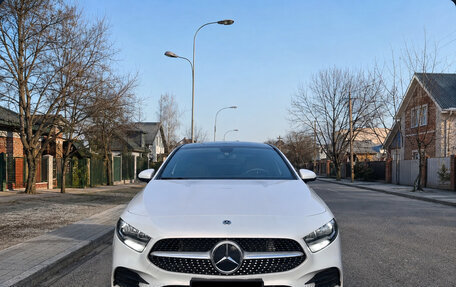 Mercedes-Benz A-Класс, 2022 год, 2 194 000 рублей, 3 фотография