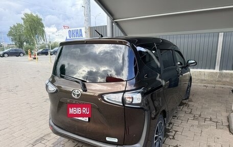 Toyota Sienta II, 2019 год, 1 250 000 рублей, 5 фотография