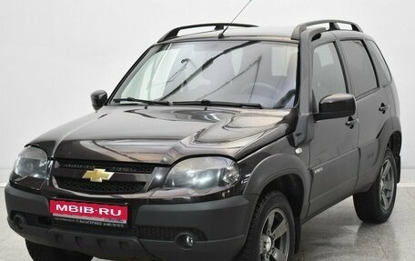 Chevrolet Niva I рестайлинг, 2017 год, 810 000 рублей, 1 фотография