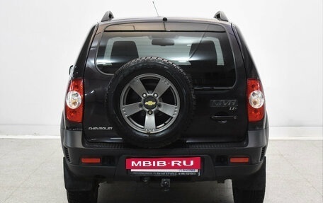Chevrolet Niva I рестайлинг, 2017 год, 810 000 рублей, 3 фотография