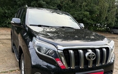 Toyota Land Cruiser Prado 150 рестайлинг 2, 2015 год, 3 350 000 рублей, 1 фотография
