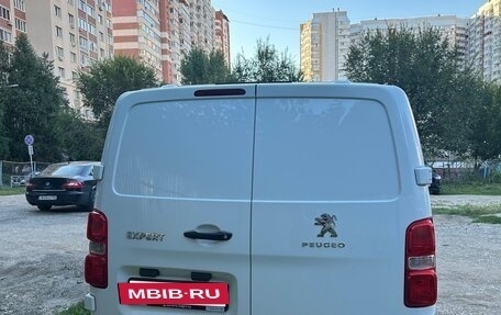 Peugeot Expert, 2021 год, 2 450 000 рублей, 4 фотография
