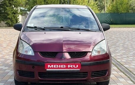 Mitsubishi Colt VI рестайлинг, 2005 год, 260 000 рублей, 2 фотография