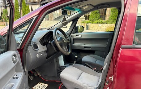 Mitsubishi Colt VI рестайлинг, 2005 год, 260 000 рублей, 9 фотография