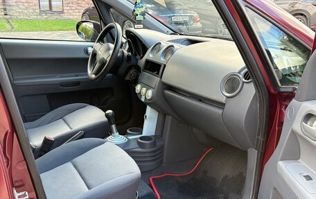 Mitsubishi Colt VI рестайлинг, 2005 год, 260 000 рублей, 11 фотография