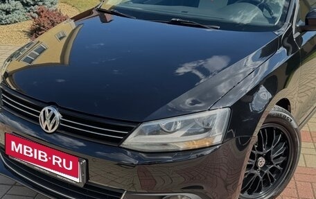 Volkswagen Jetta VI, 2013 год, 1 050 000 рублей, 6 фотография